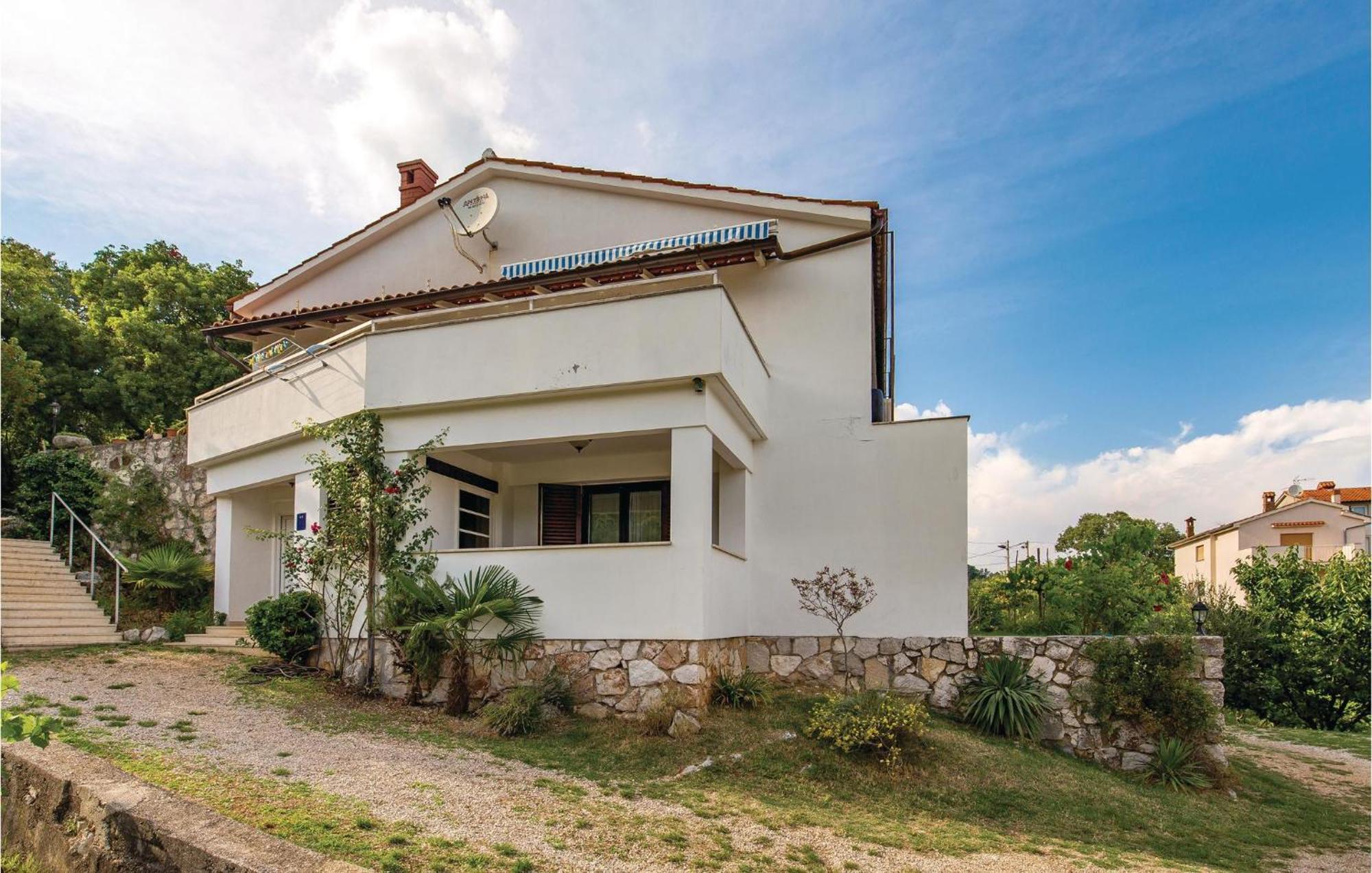Lovely Apartment In Brsec With House Sea View Exterior foto